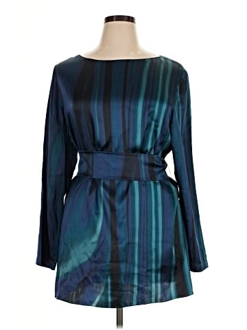 Elie Tahari Casual Dress (view 1)