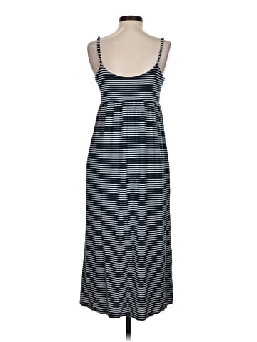 Old Navy Casual Dress (view 2)