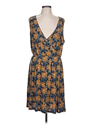 Ann Taylor LOFT Outlet Casual Dress (view 1)