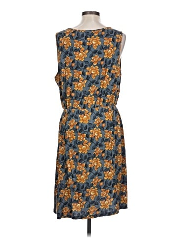Ann Taylor LOFT Outlet Casual Dress (view 2)