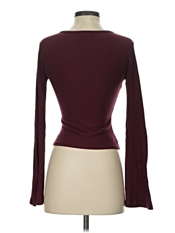 rue21 Pullover Sweater (view 2)