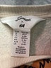 H&M Gold Sweatshirt Size 6 - 7 - photo 3