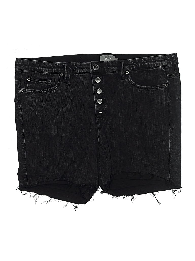 Pre-owned Torrid Denim Shorts In Black