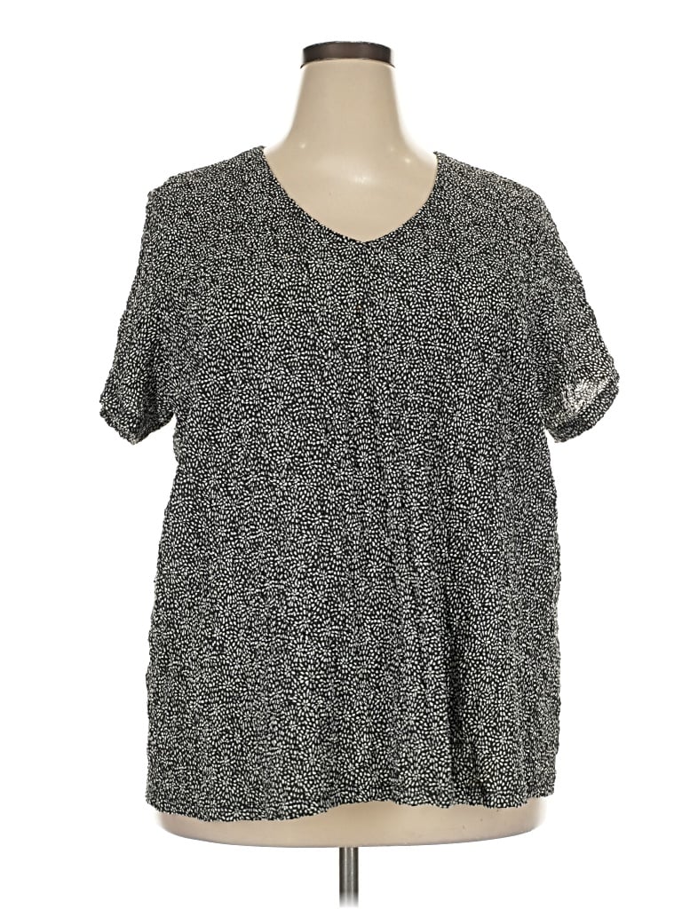 Pre-owned Jaclyn Smith Short Sleeve Henley Shirt In Gray