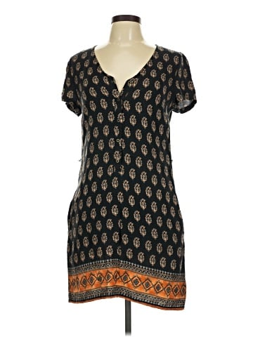 Forever 21 Casual Dress (view 1)