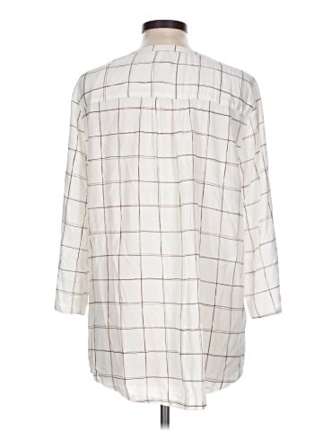 Liz Claiborne 3/4 Sleeve Button-Down Shirt (view 2)