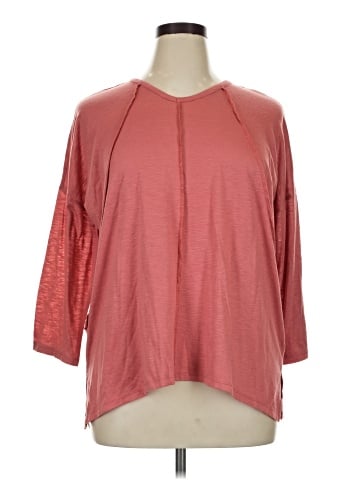 Active 3/4 Sleeve Top (view 1)