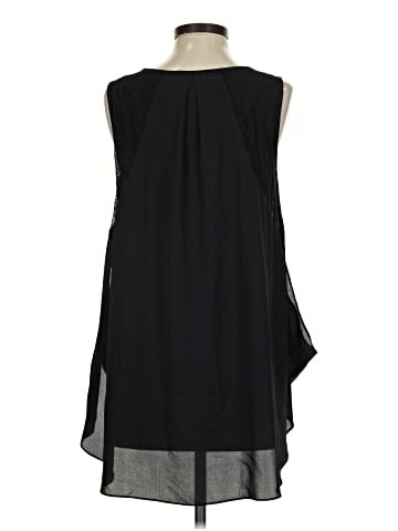 Neiman Marcus Sleeveless Blouse (view 2)