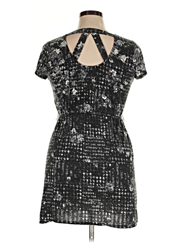 Belle Du Jour Cocktail Dress (view 2)