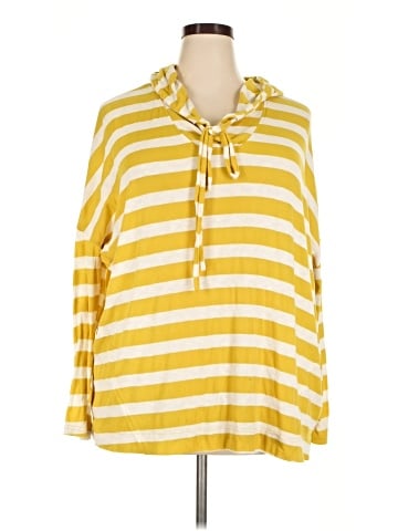 Easel Poncho (view 1)