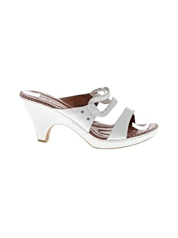 Born Crown Wedges (view 1)