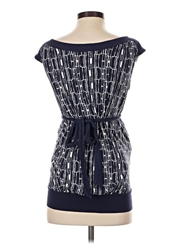 Liz Lange Maternity for Target Sleeveless Top (view 2)