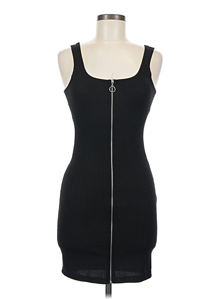 Pre-owned Bozzolo Casual Dress In Black