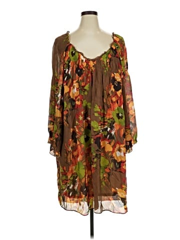 Signature by Robbie Bee Casual Dress (view 1)
