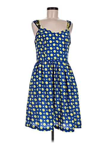 Signature by Robbie Bee Casual Dress (view 1)