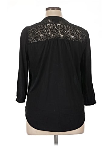 Attention 3/4 Sleeve Blouse (view 2)
