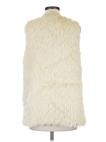 BB Dakota Faux Fur Vest (view 2)