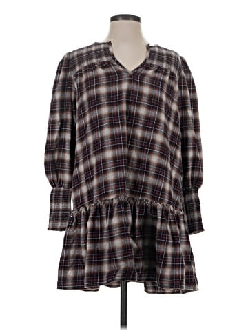 Chelsea & Violet Casual Dress (view 1)