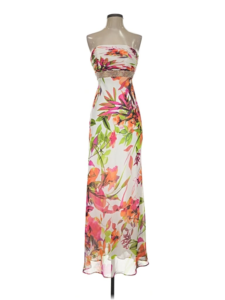 Pre-owned Caché Cocktail Dress In Ivory