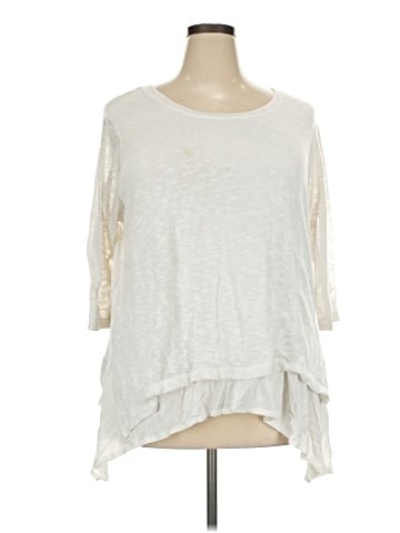 Chelsea & Theodore 3/4 Sleeve Top (view 1)