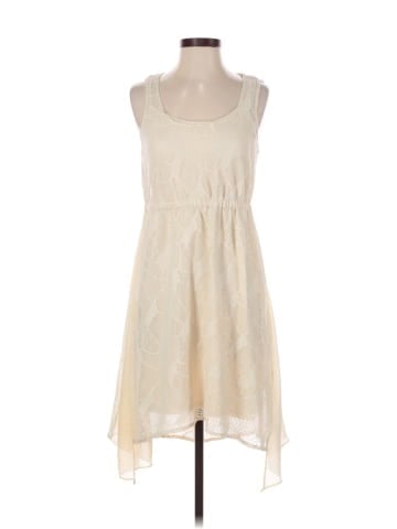 Simply Vera Vera Wang Casual Dress (view 1)