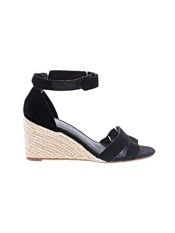 Splendid Wedges (view 1)