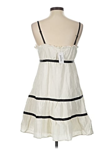 Illa Illa Casual Dress (view 2)
