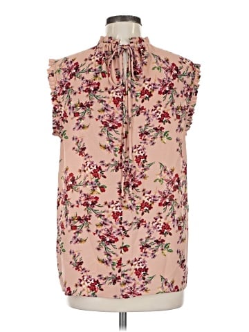 WAYF Sleeveless Blouse (view 2)