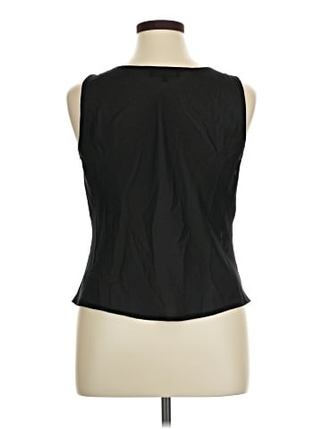Jones Wear Sleeveless Top (view 2)