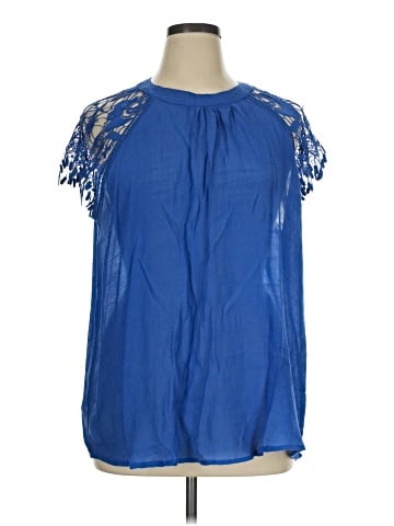 Liv Sleeveless Blouse (view 1)