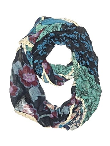 Vismaya Scarf (view 1)