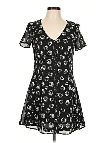 Divided by H&M Casual Dress (view 1)