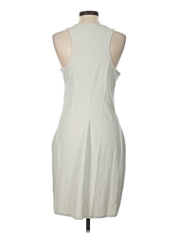Lululemon Athletica Casual Dress (view 2)