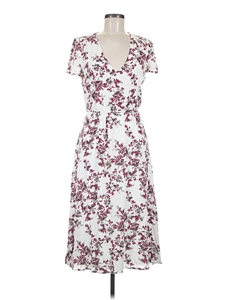 Pre-owned Wayf Casual Dress In White
