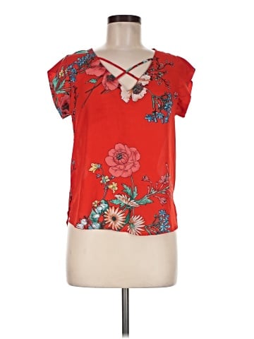 Lily White Short Sleeve Blouse (view 1)