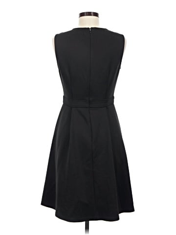 London Times Sleeveless Top (view 2)