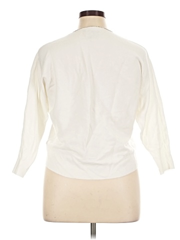 Liv 3/4 Sleeve Top (view 2)