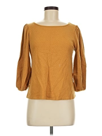 Green Envelope 3/4 Sleeve Top (view 1)