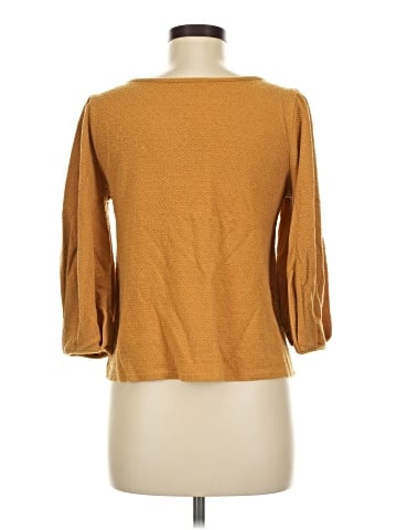 Green Envelope 3/4 Sleeve Top (view 2)
