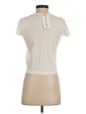 Rivet & Thread Short Sleeve T-Shirt (view 2)