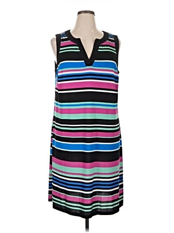 SOHO Apparel Ltd Casual Dress (view 1)