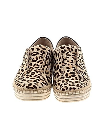 Unbranded Flats (view 2)