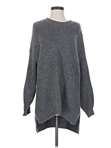 American Eagle Outfitters Pullover Sweater (view 1)