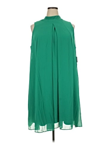 Signature by Robbie Bee Casual Dress (view 1)
