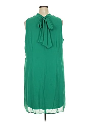 Signature by Robbie Bee Casual Dress (view 2)