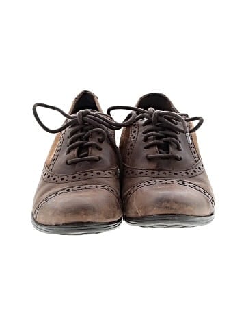 Born Flats (view 2)