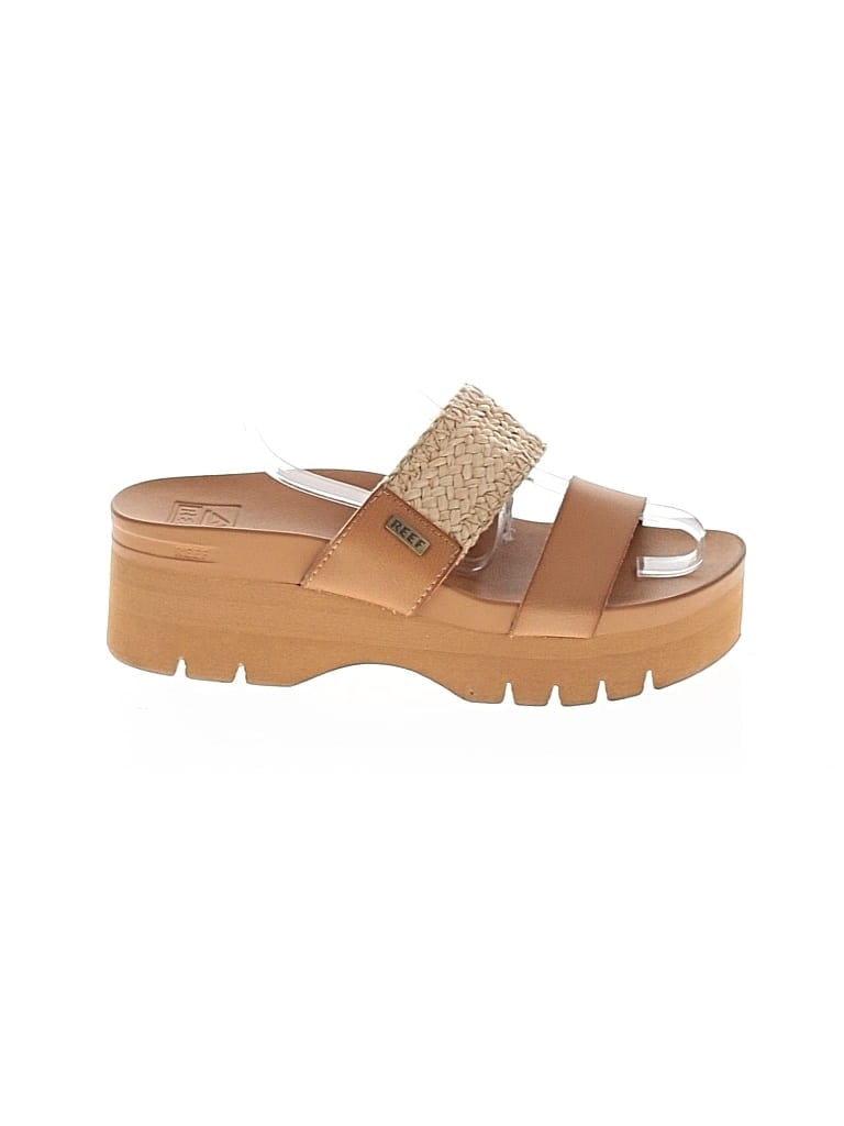 Pre-owned Reef Sandals In Tan