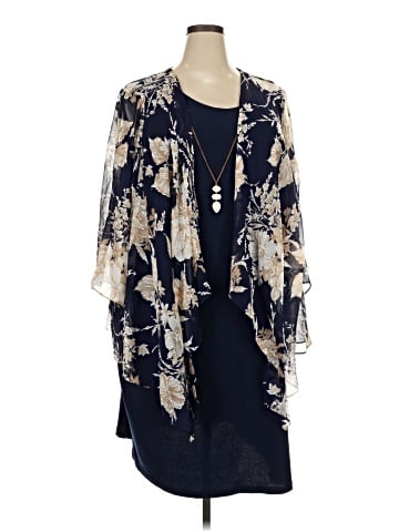 Sandra Darren Casual Dress (view 1)