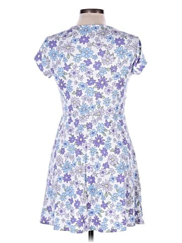 No Boundaries Casual Dress (view 2)
