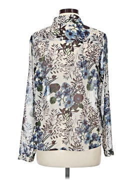 CAbi Long Sleeve Blouse (view 2)
